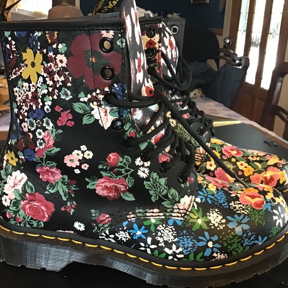 Dr. Martens Shoes - Dr. Martens new floral mash up boots uk 7/us 9